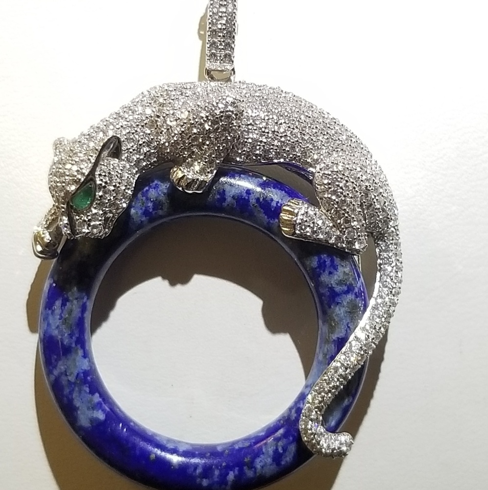 Ladies Custom Fashion Necklace
